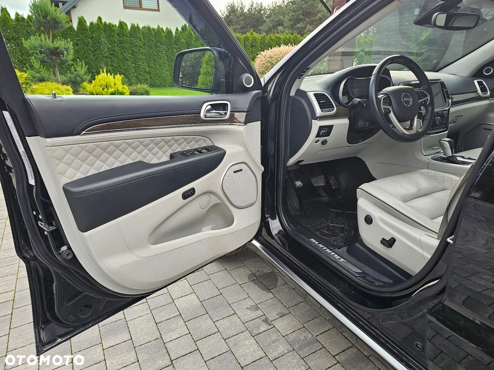 Jeep Grand Cherokee 5.7 V8 Summit - 9