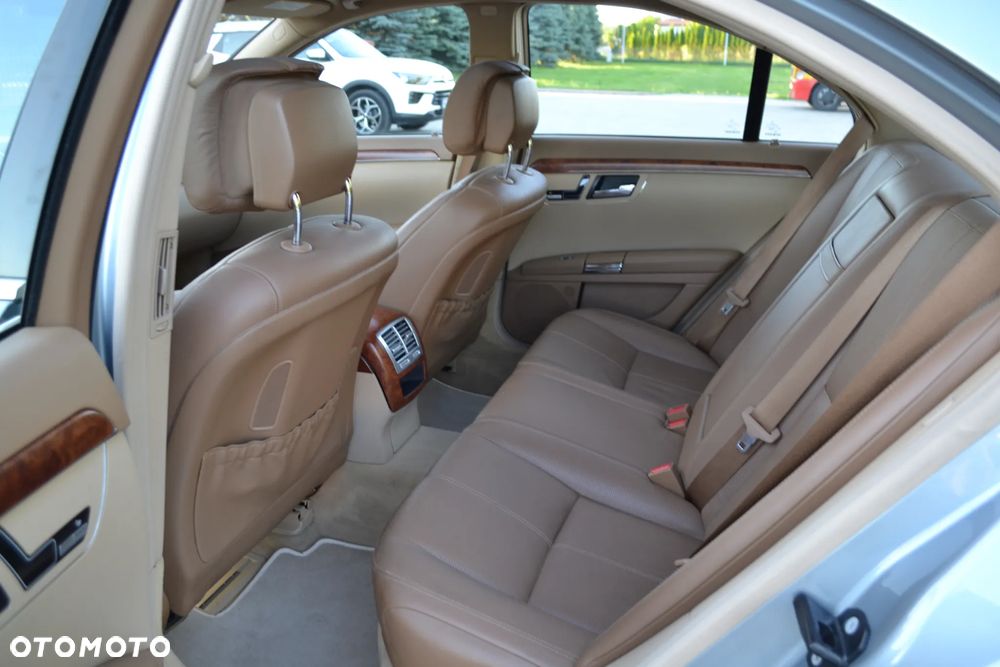 Mercedes-Benz Klasa S 500 7G-TRONIC - 23