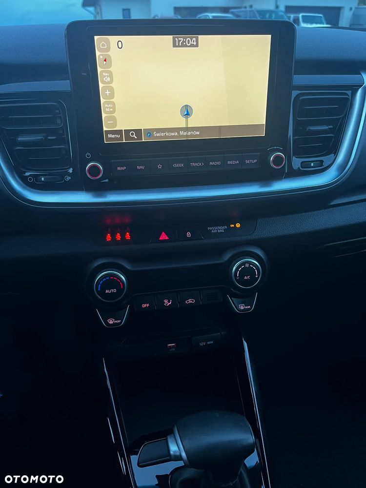 Kia Stonic 1.0 T-GDI L Business Line DCT - 26