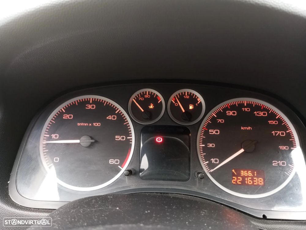 Peugeot 307 1.6 HDi Executive - 5