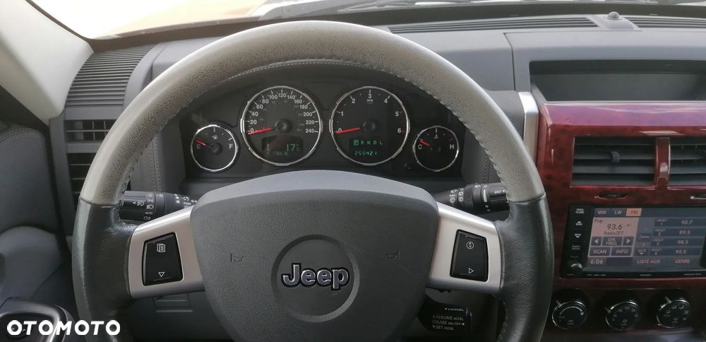 Jeep Cherokee 2.8 CRD DPF Automatik Limited - 17