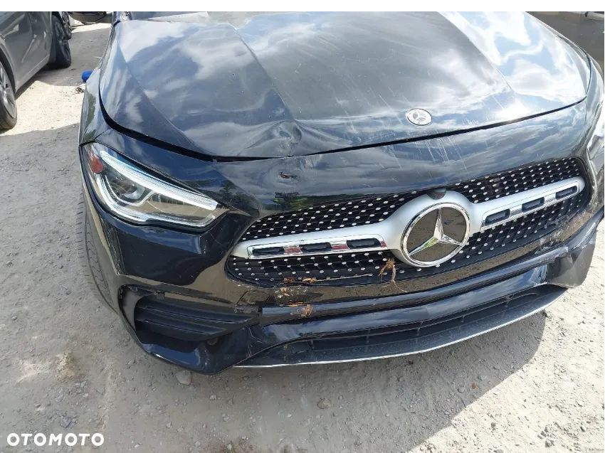 Mercedes-Benz GLA 250 4Matic 8G-DCT AMG Line - 7