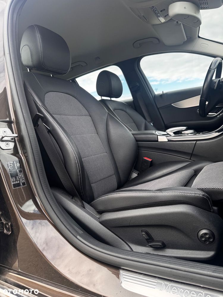 Mercedes-Benz Klasa C 350 e - 18
