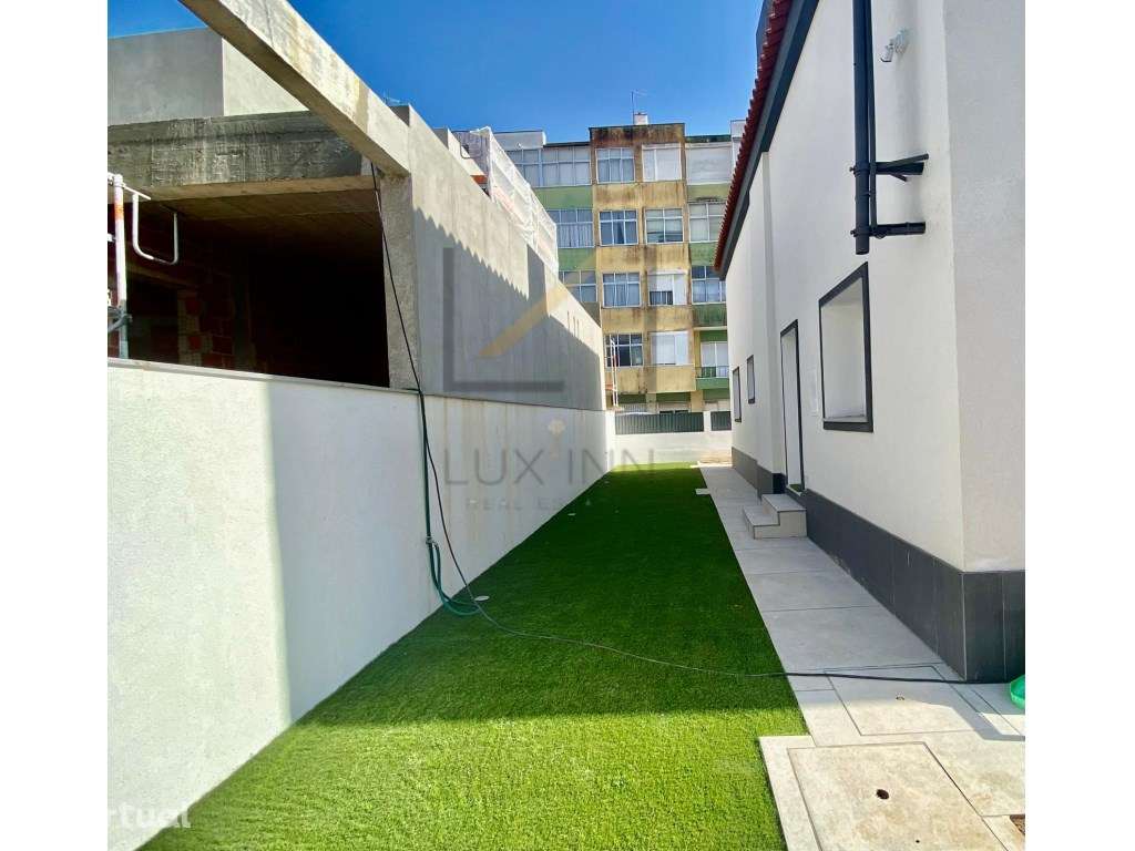 Moradia Nova T4 Isolada - Agualva Cacém - Grande imagem: 5/57