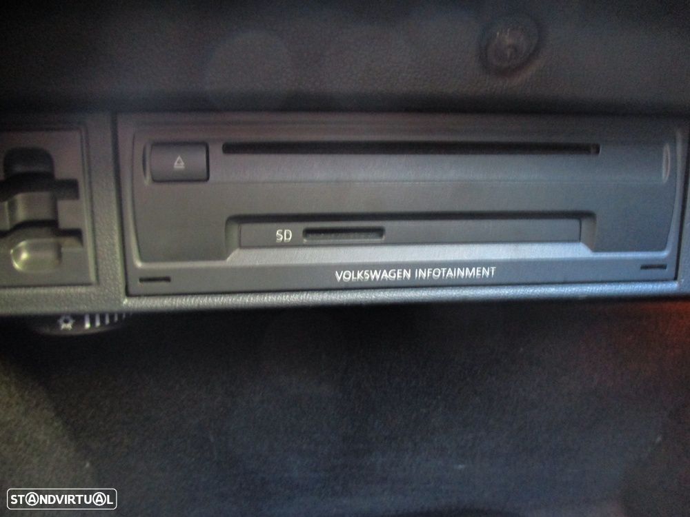 VW Golf 1.6 TDi BlueMotion Confortline - 27