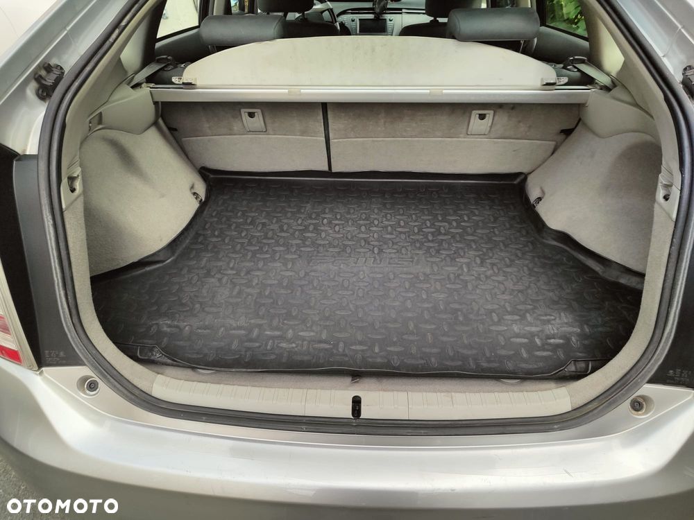 Toyota Prius - 19