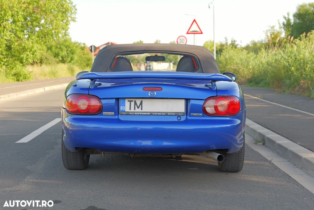 Mazda MX-5 1.6i - 6