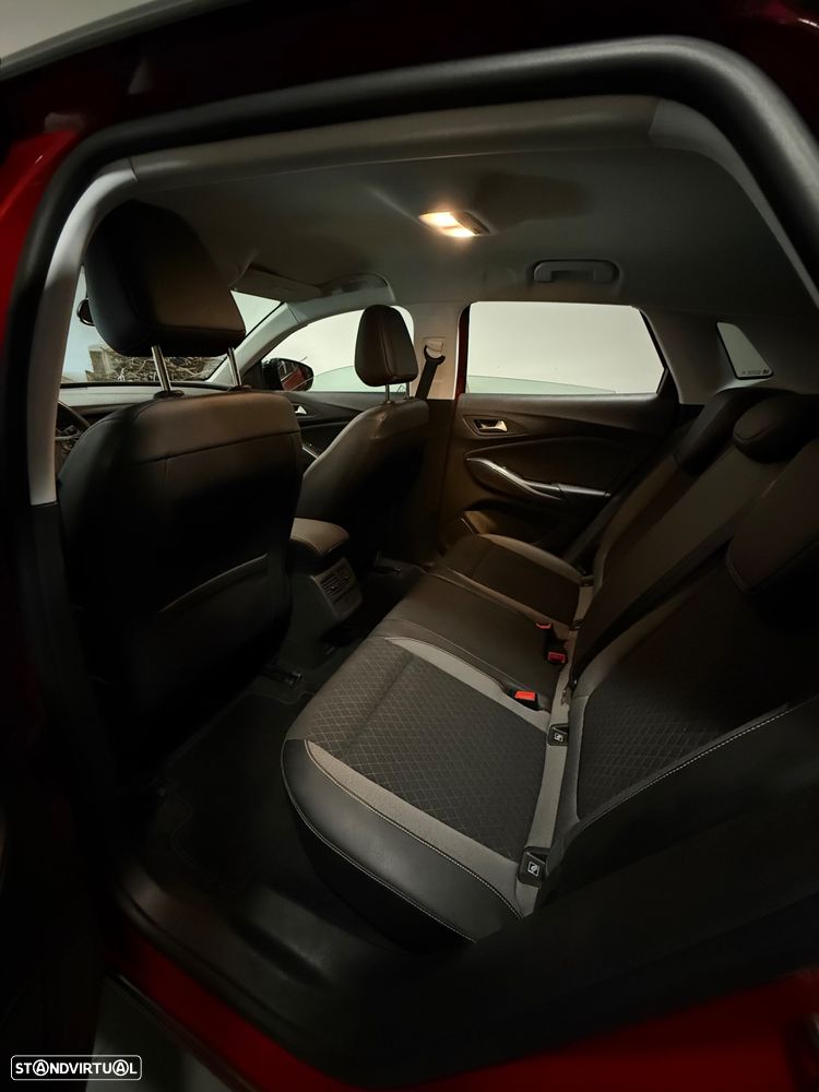 Opel Grandland X 1.2 S&S Business Elegance - 6