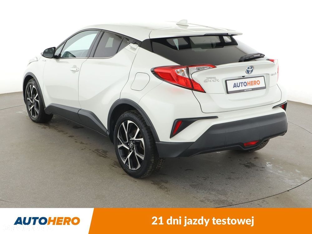 Toyota C-HR - 4