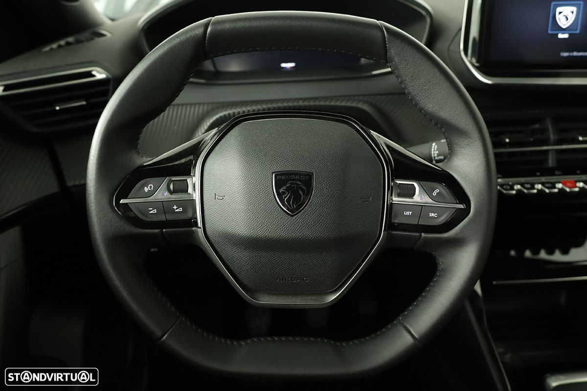 Peugeot 2008 1.2 PureTech Allure - 15