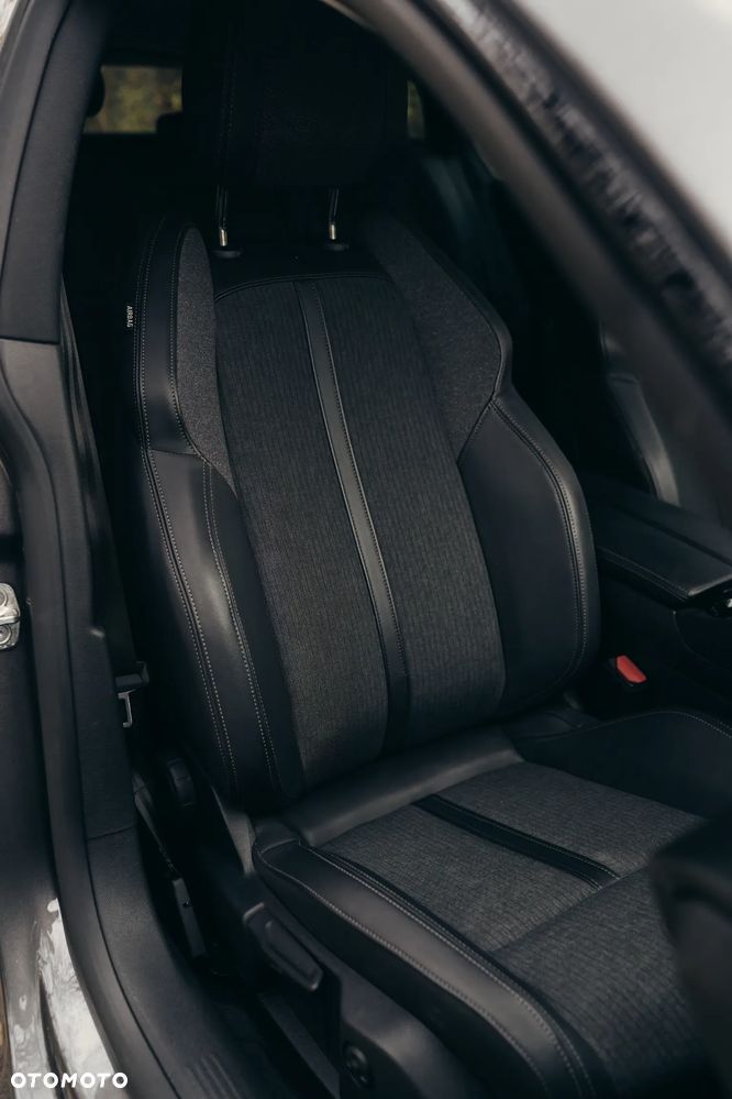 Peugeot 508 1.2 PureTech GT S&S EAT8 - 11