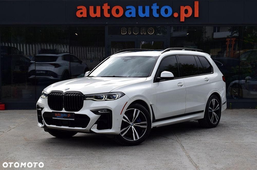 BMW X7 M50i - 1