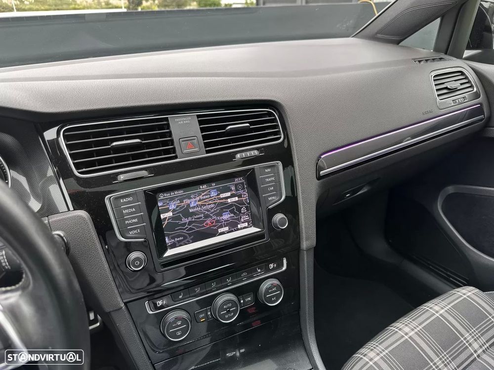 VW Golf 2.0 TDI GTD - 60