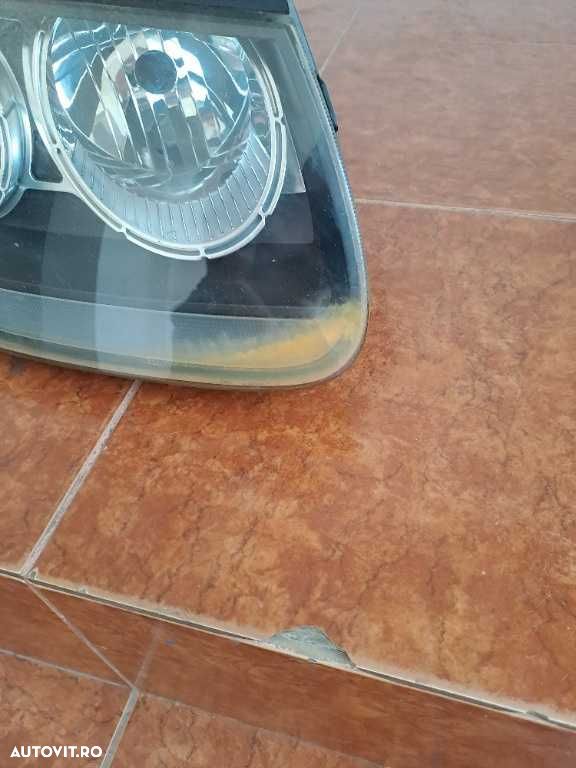 Far dreapta Hyundai Santa Fe 2 an 2006-2009 original Europa - 3