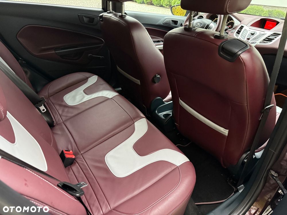 Ford Fiesta 1.6 TDCi Platinium X - 27