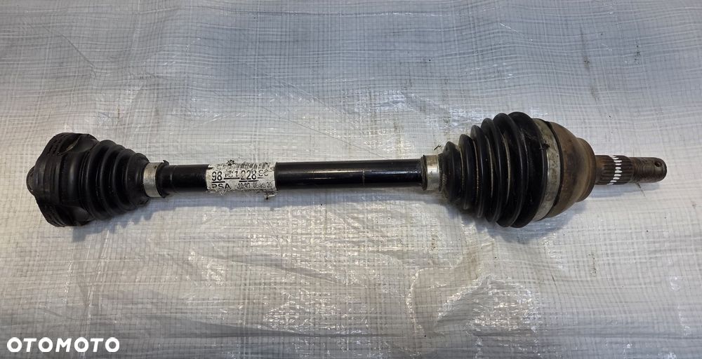 PRZEGUB POŁOŚ PRAWA DŁUGA PRZÓD  9813122880 1.5 HDI OPEL CROSSLAND X - 1