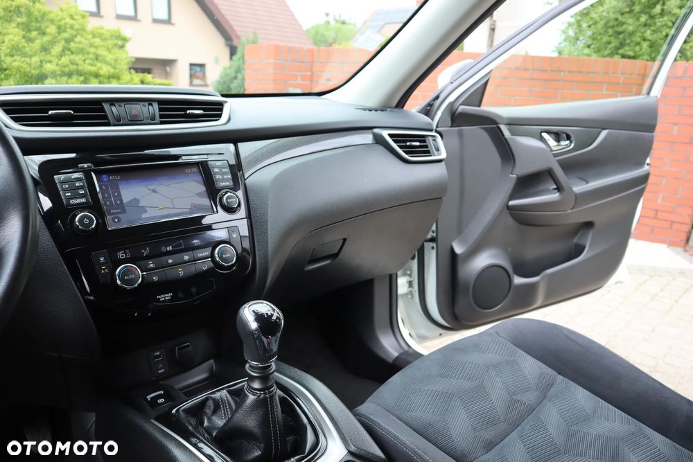 Nissan X-Trail 1.6 DCi N-Connecta - 22