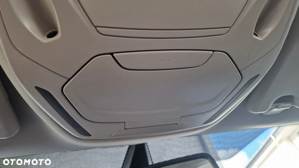 Ford Mondeo 2.0 TDCi Titanium - 37