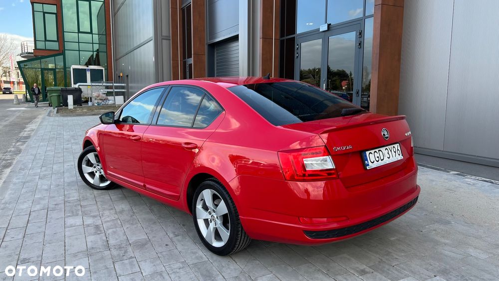 Skoda Octavia 1.8 TSI Elegance DSG - 4