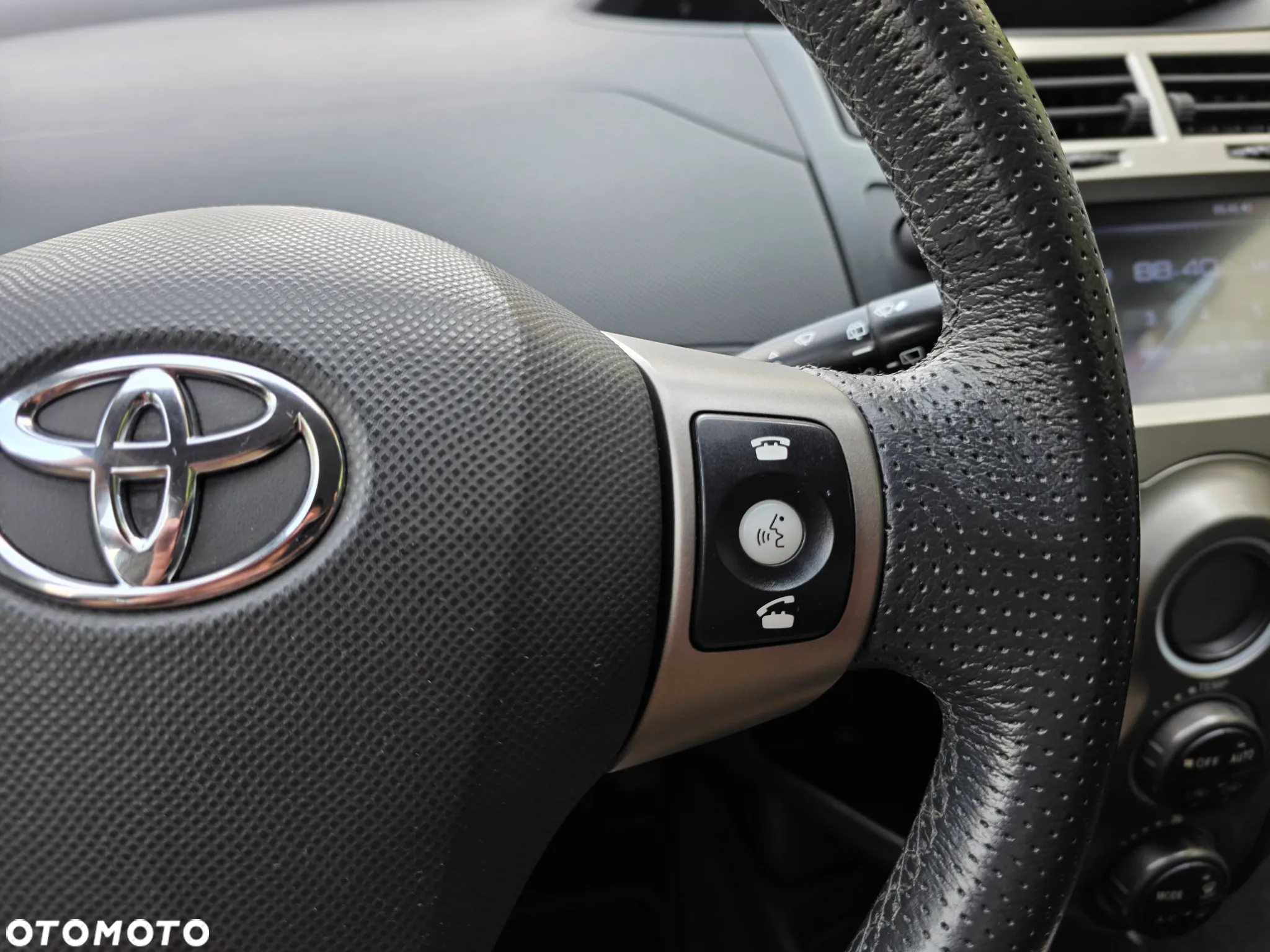 Toyota Yaris - 28