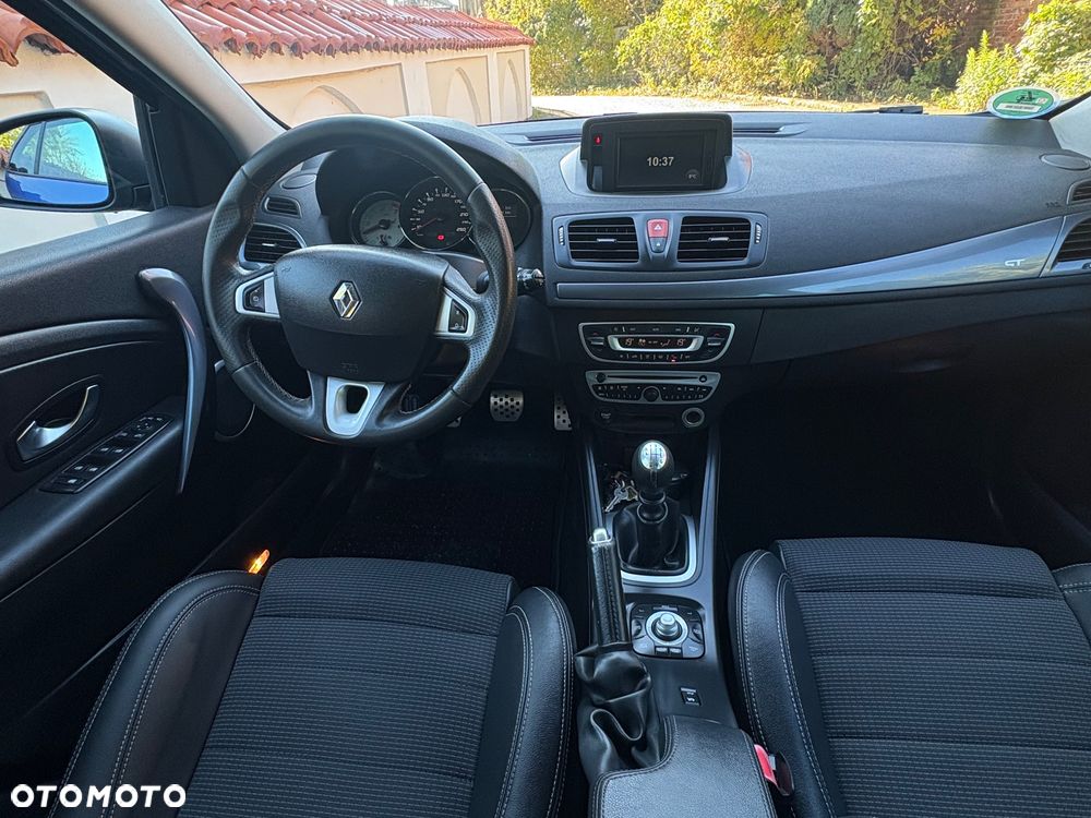 Renault Megane TCe 180 GT - 24