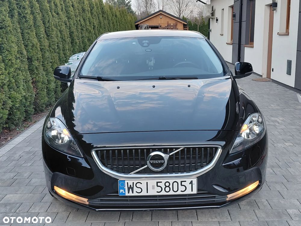 Volvo V40 T2 Summum - 24
