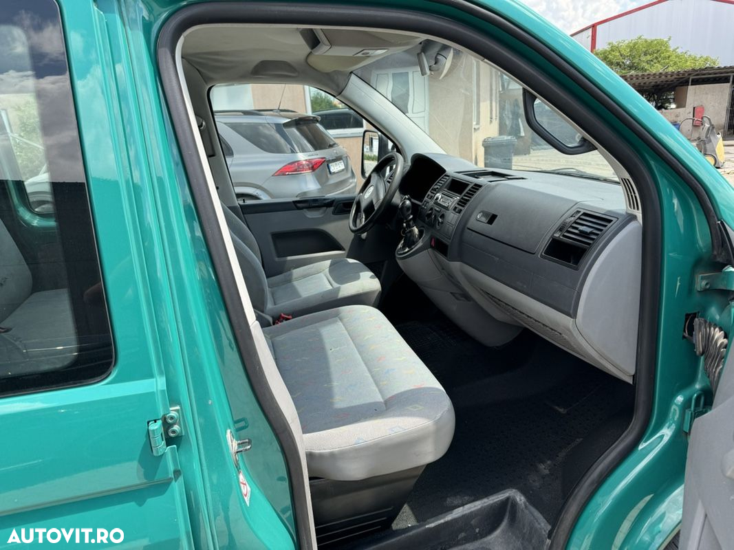 Volkswagen Transporter T5 Doka - 7