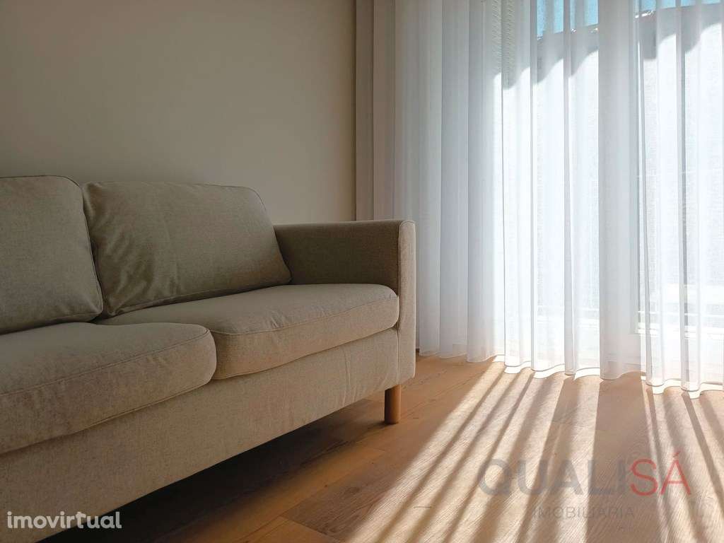 Apartamento T1 semi novo, equipado e mobilado no centro histórico d... - Grande imagem: 5/19