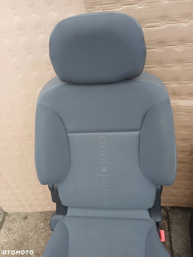 Fotele przód Citroen Berlingo Partner II lift 08-18 - 5