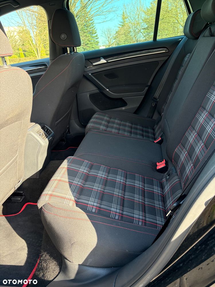 Volkswagen Golf GTI BlueMotion Technology - 15