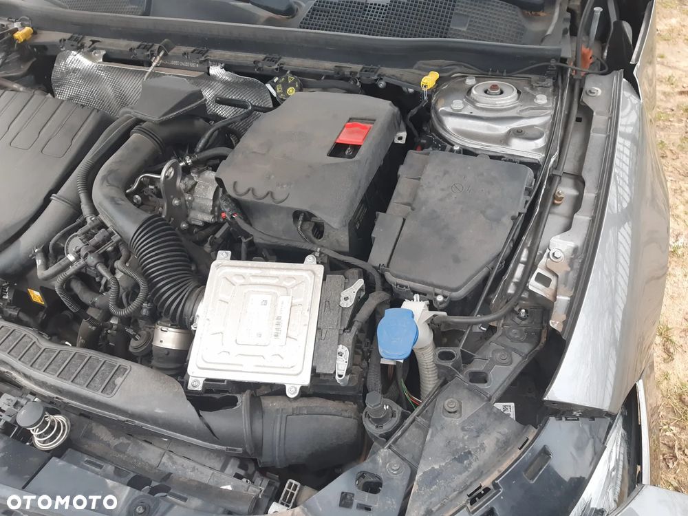 Mercedes-Benz CLA 200 AMG Line - 10