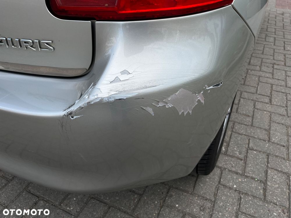 Toyota Auris 1.4 D-4D - 19