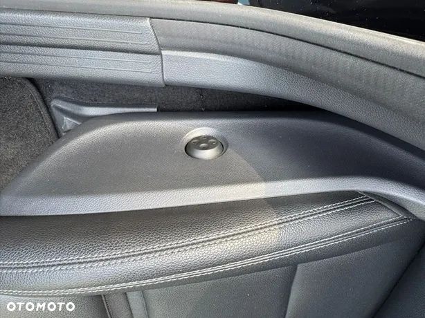 Mercedes-Benz CLA 250 4Matic 7G-DCT AMG Line - 16