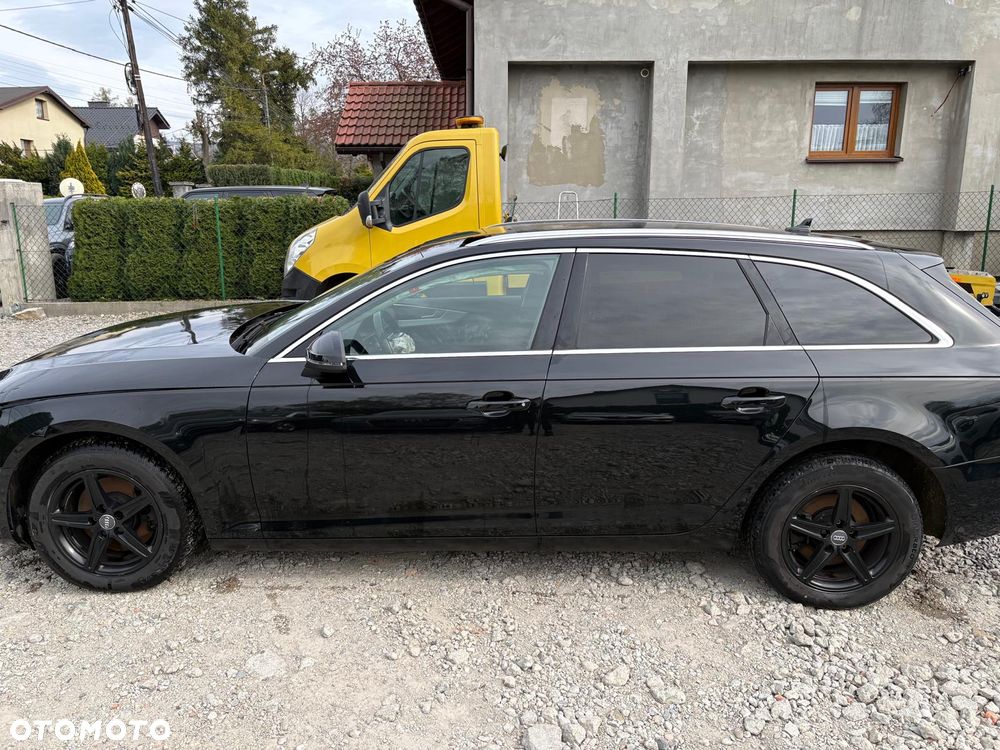 Audi A4 Avant 2.0 TDI design - 19