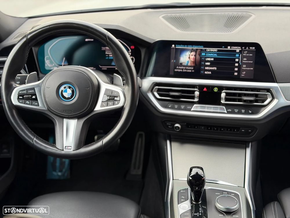 BMW 320 e Pack Desportivo M Auto - 6