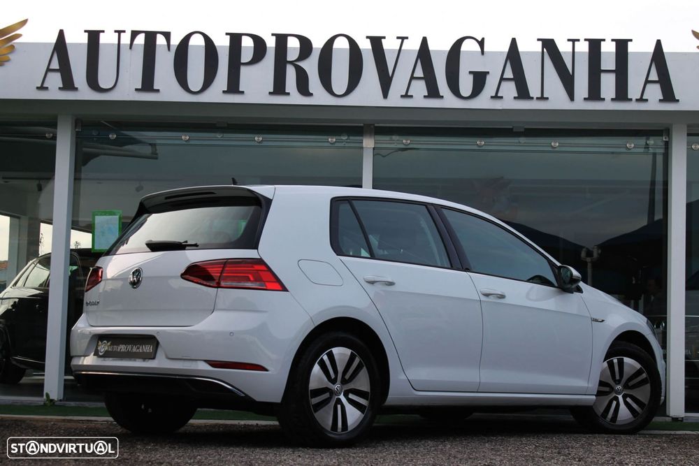 VW e-Golf AC/DC - 37
