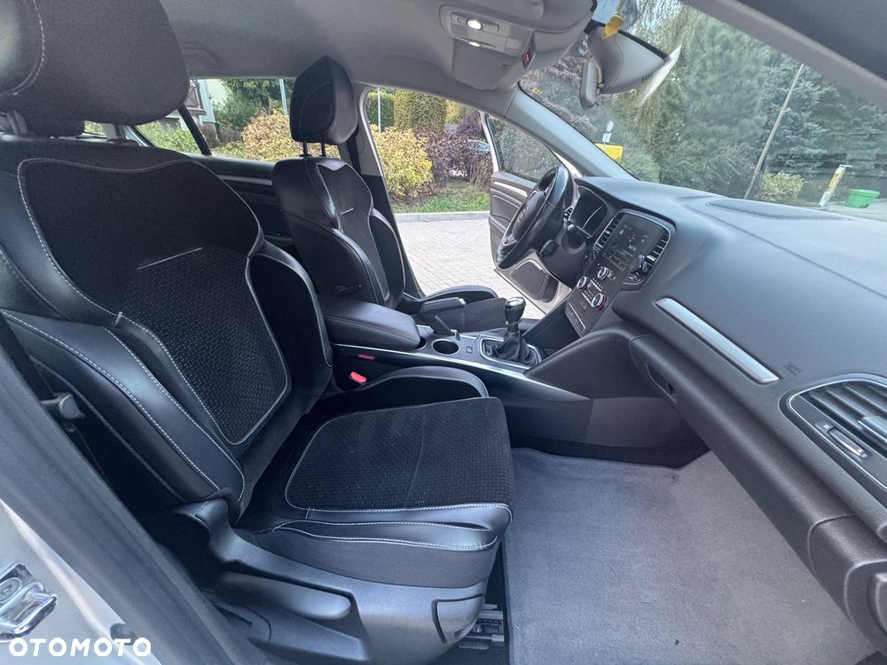 Renault Megane 1.5 dCi Intens - 12