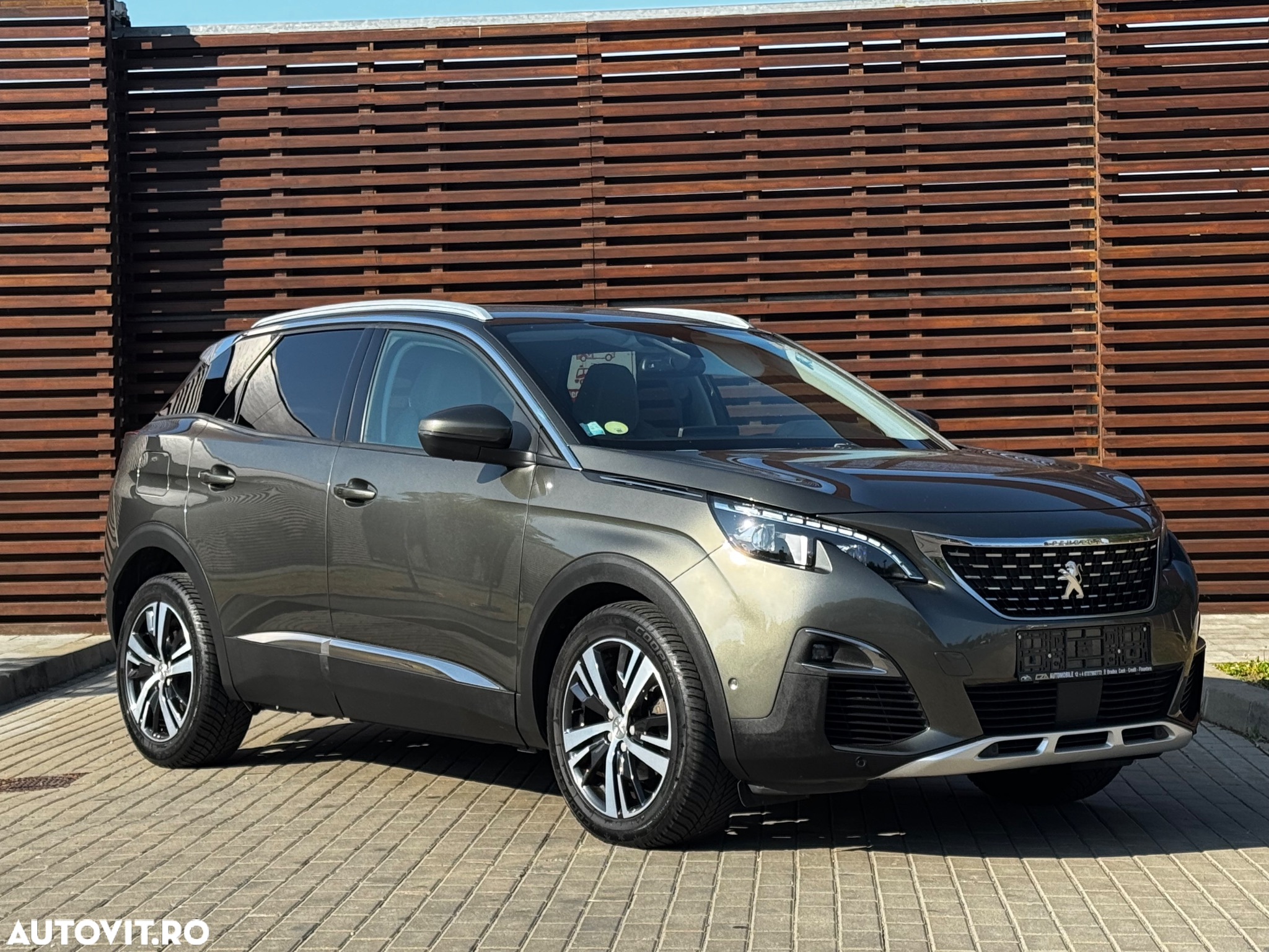 Peugeot 3008 1.5 BlueHDI 130 EAT8 Allure Pack - 3