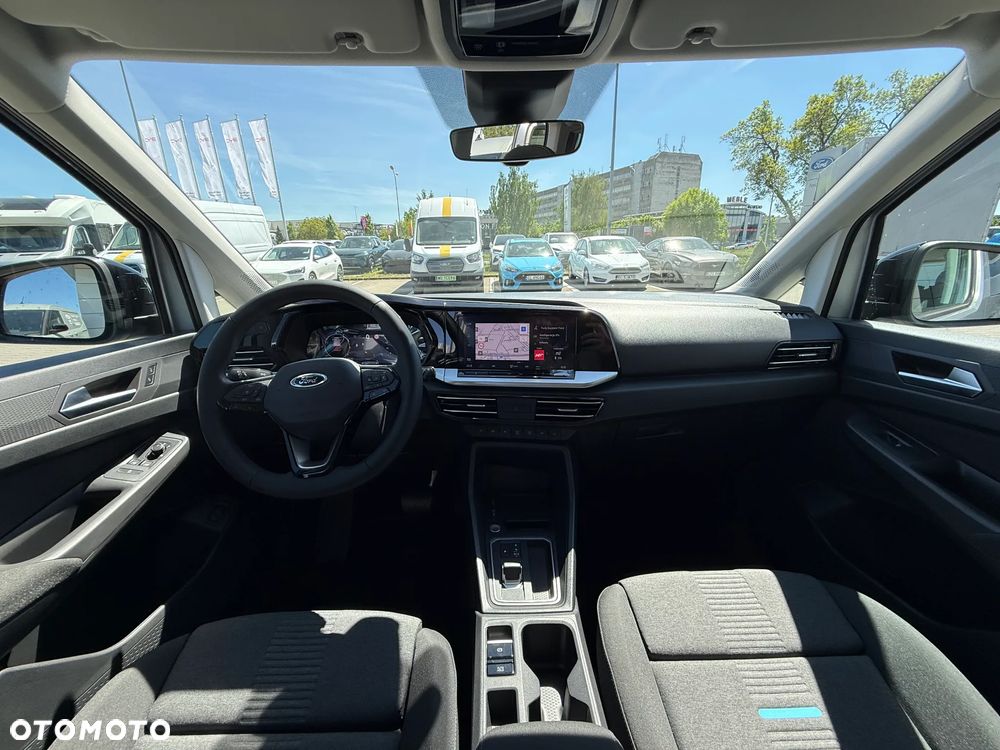 Ford Tourneo Connect Grand - 18