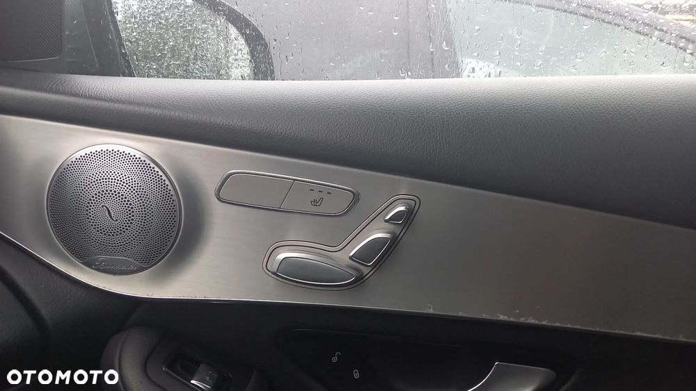 Mercedes-Benz GLC - 16