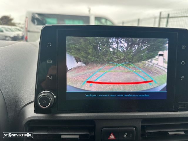 Citroën BERLINGO BERLINGO CX.AUT. 8V. 3 LUGARES C/GPS 130 CV - 12