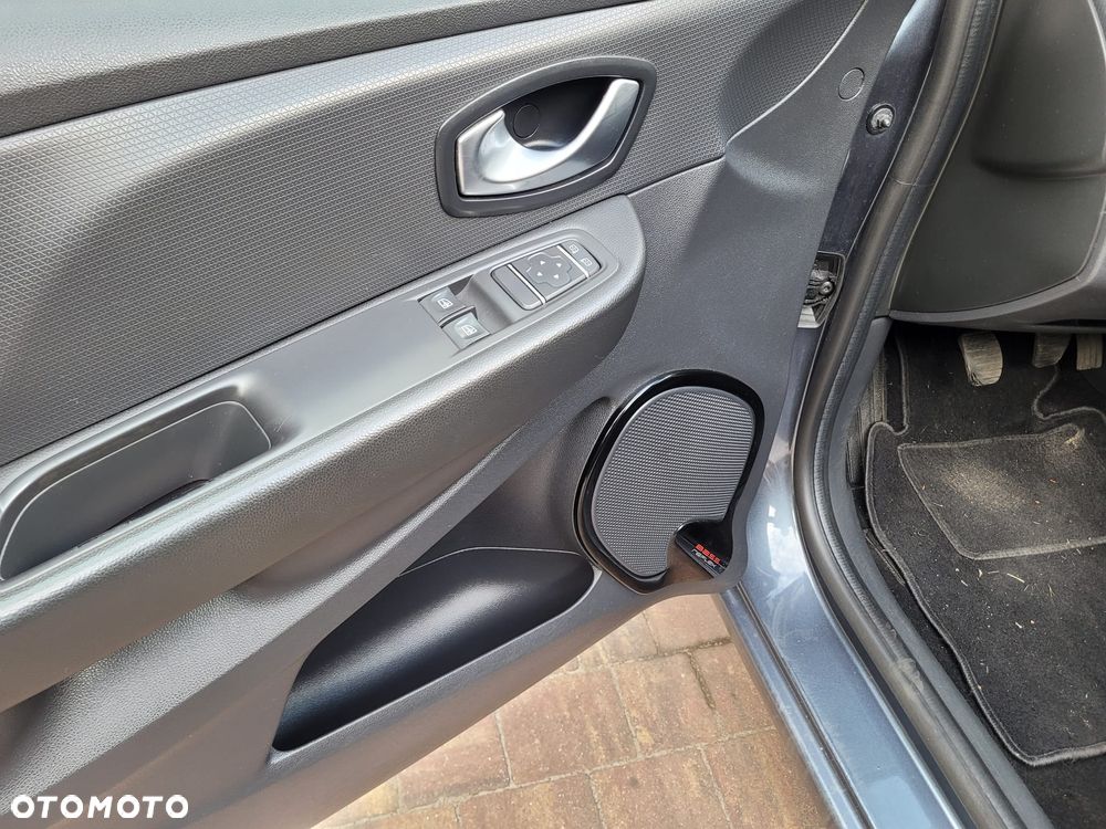 Renault Clio (Energy) dCi 90 Bose Edition - 28