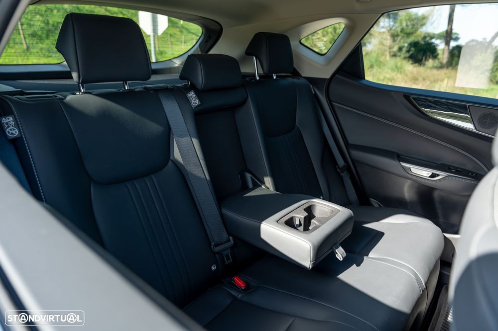 Lexus NX 450h+ - 6