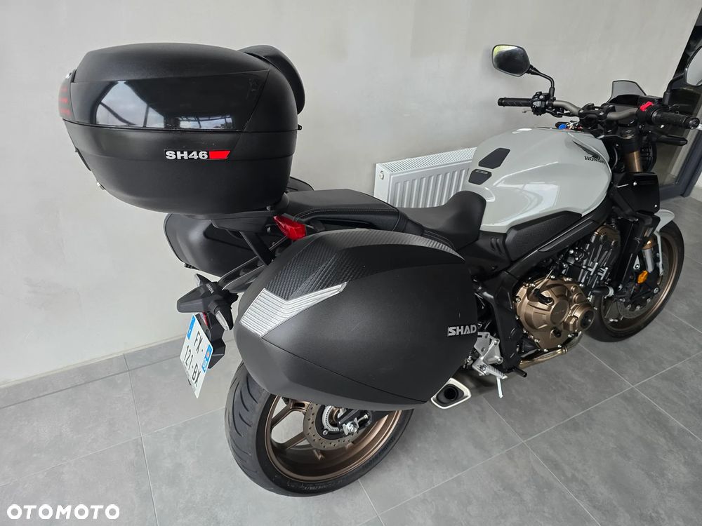 Honda CB - 39