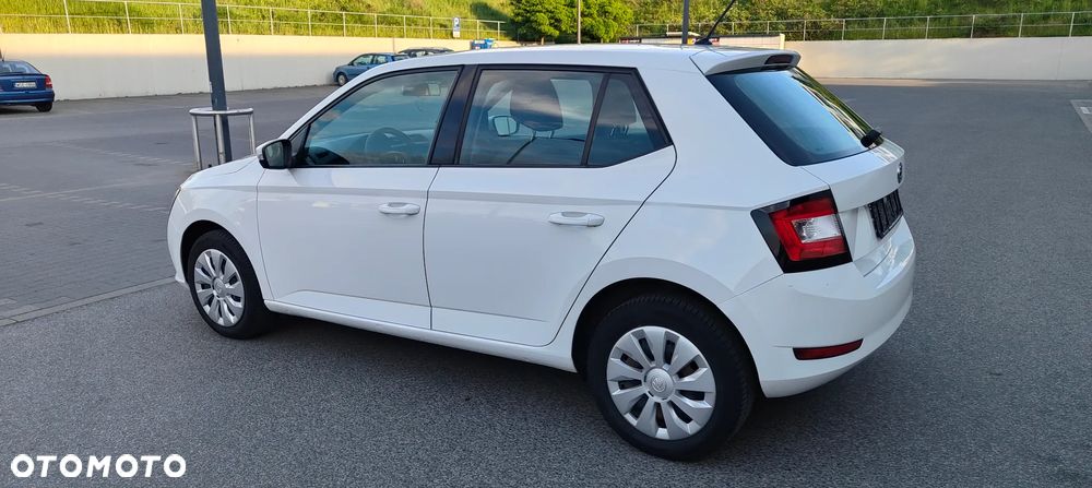 Skoda Fabia 1.0 MPI Ambition - 16