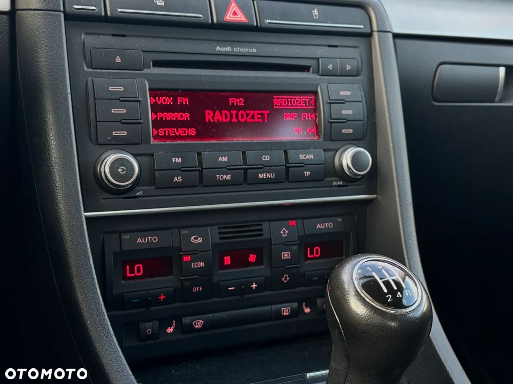 Audi A4 Limousine 2 - 22