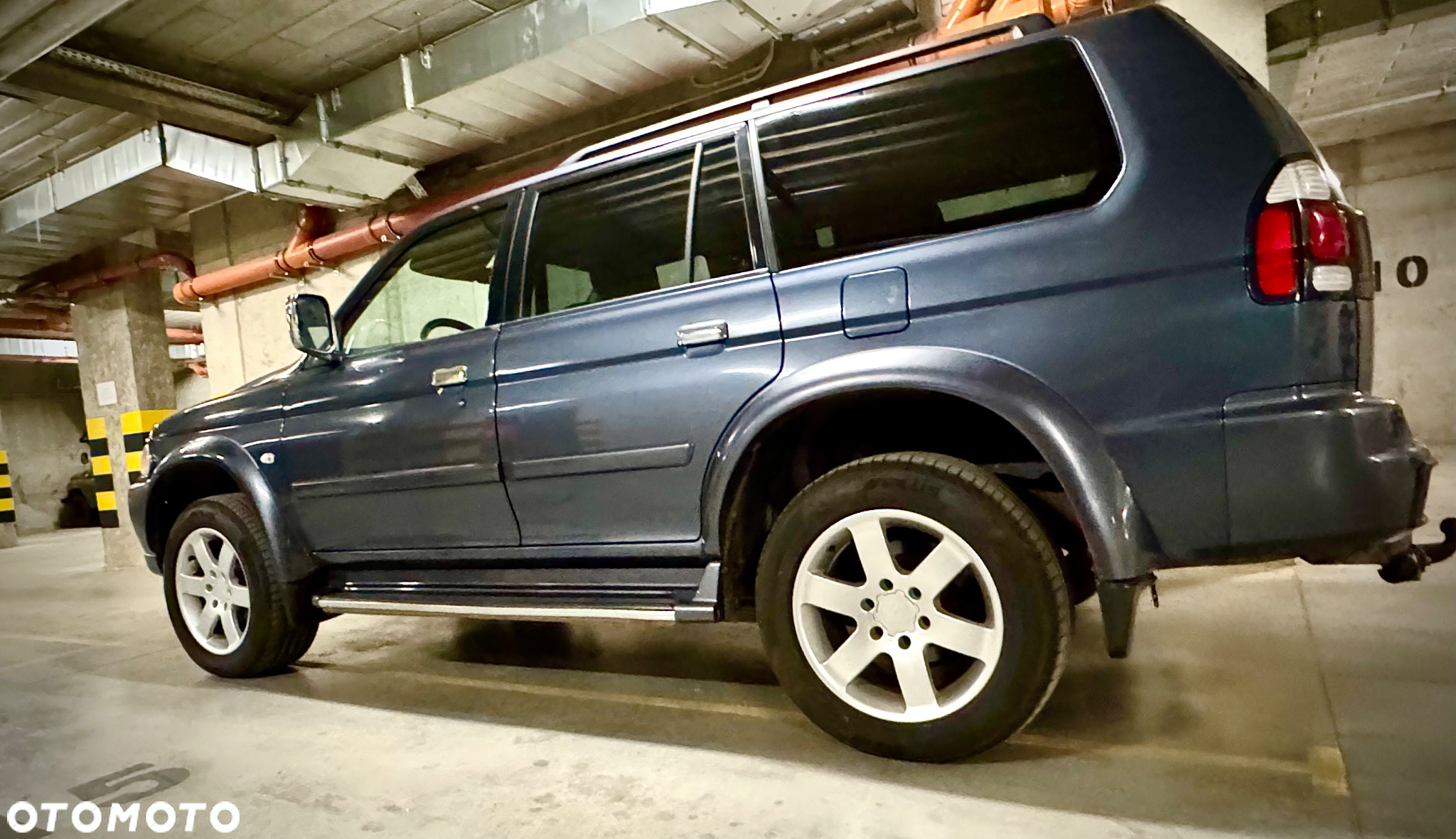 Mitsubishi Pajero Sport - 5