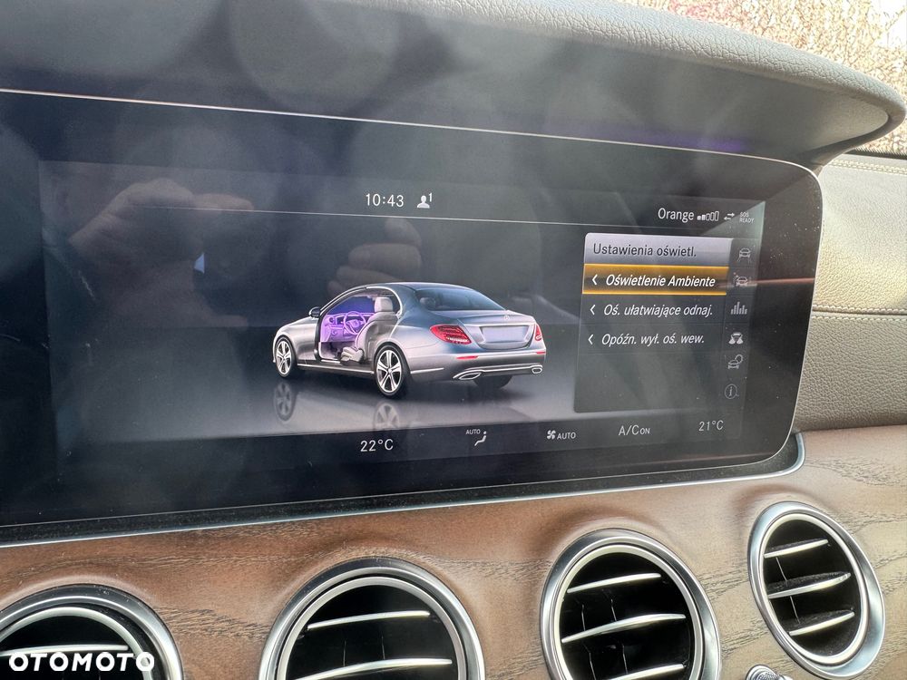 Mercedes-Benz Klasa E 220 d Business Edition 9G-TRONIC - 31