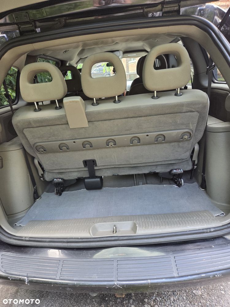 Chrysler Voyager - 8