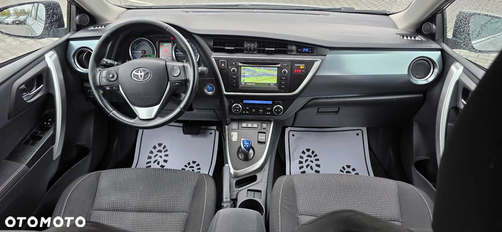 Toyota Auris 1.8 HSD Luna - 20